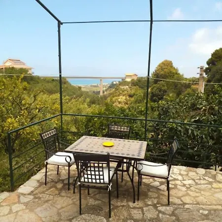 בית נופש Vista Mare קאסטלמארה דל גולפו
